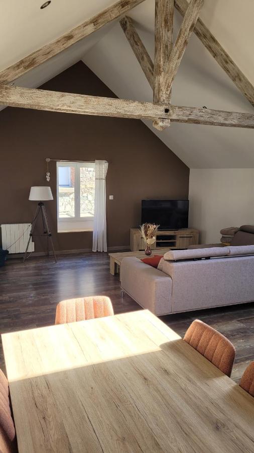 Charmante Maison A Haybes Екстериор снимка