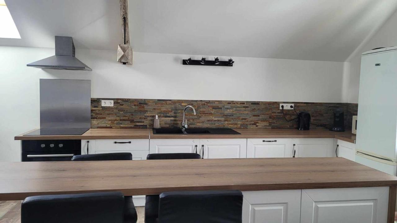 Charmante Maison A Haybes Екстериор снимка
